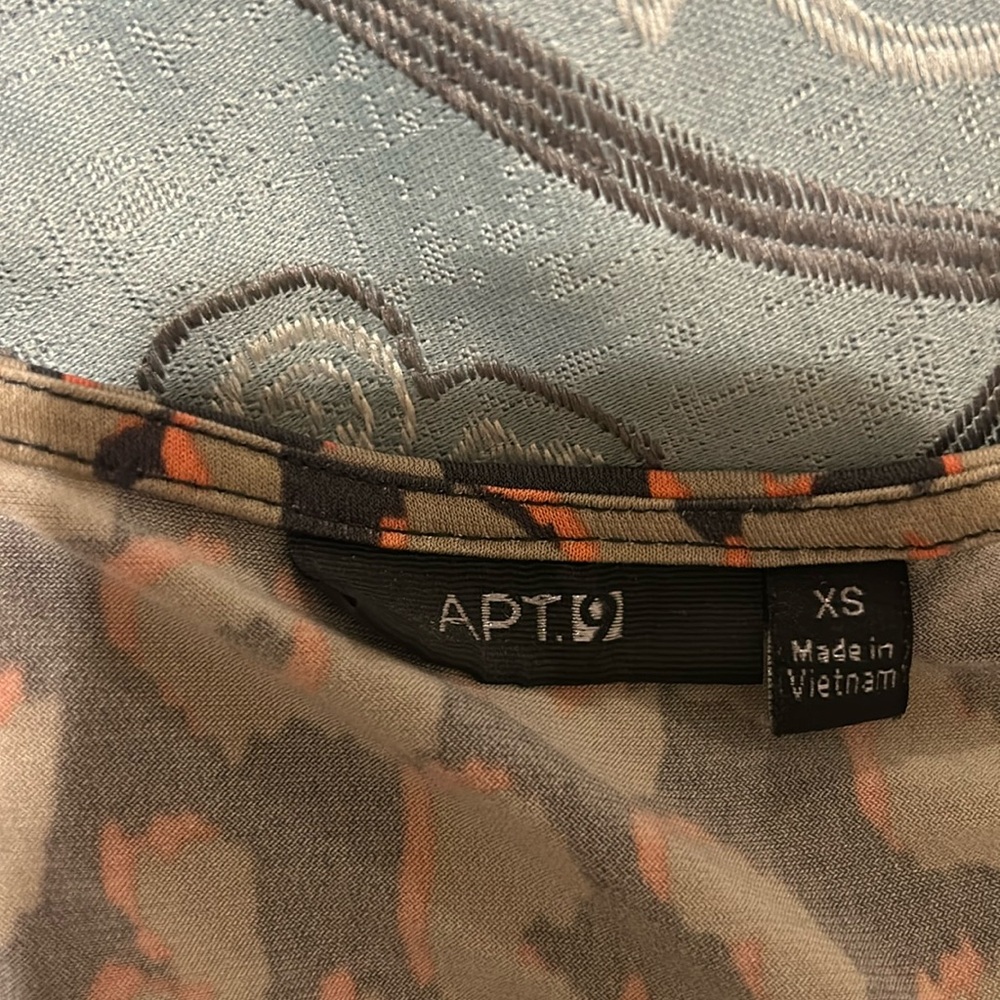 Apt, 9 xs dress.